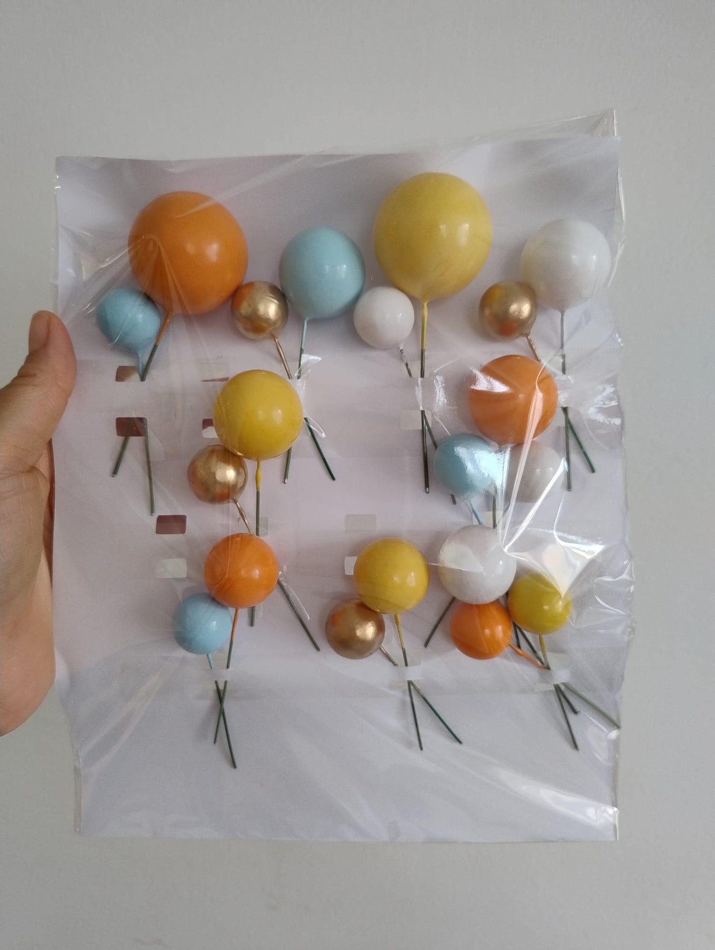 Bundle balls cake topper birthday cake decoration