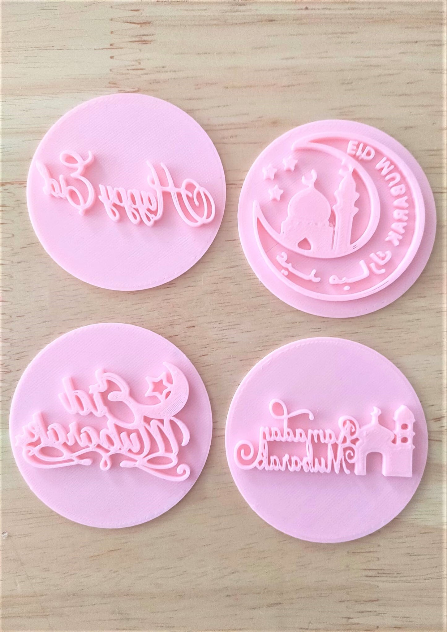 Ramadan Mubarak fondant stamp embosser, perfect for cupcake and sweet boxes decoration, fondant stamp embosser