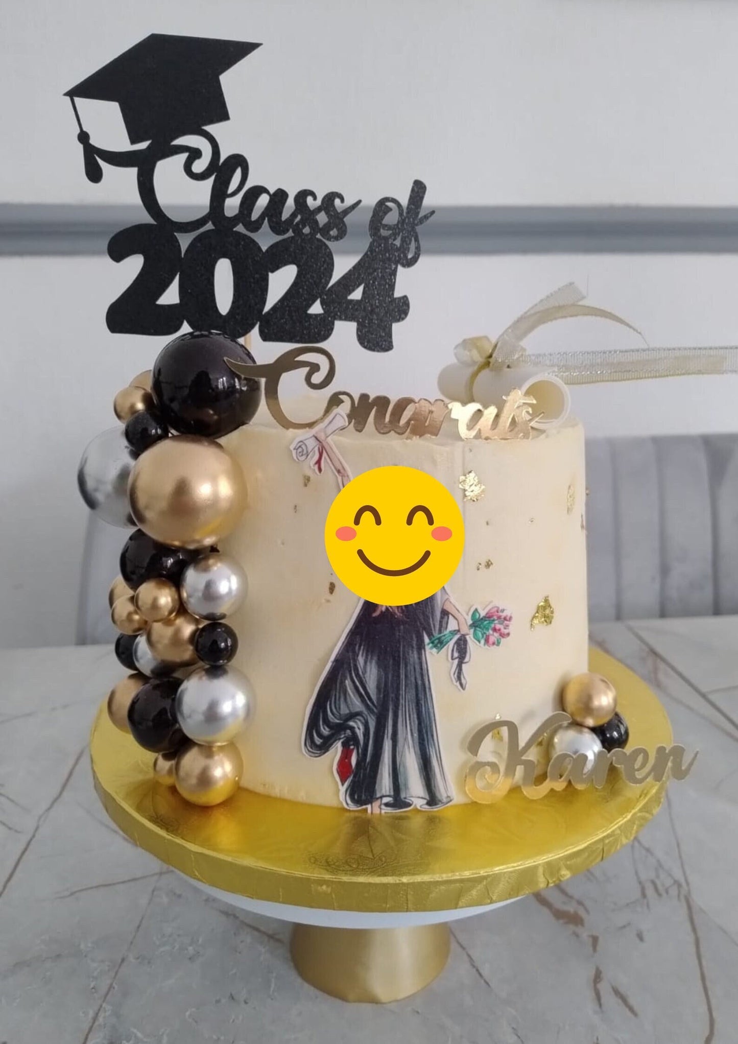 Graduation cake bundle custom name charm Graduation Cake Decorations